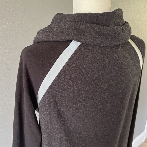 Sweaty Betty Gray Cowl Neck Sweatshirt - Picture 7 of 11